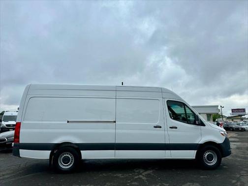 2023 Mercedes-Benz Sprinter 2500 High Roof