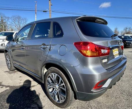 2019 Mitsubishi Outlander Sport SE