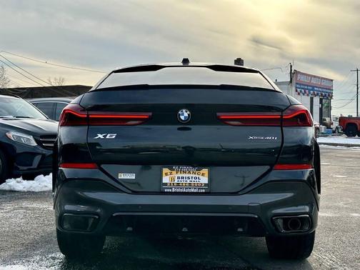 2024 BMW X6 xDrive40i