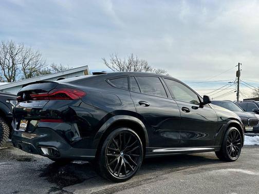 2024 BMW X6 xDrive40i