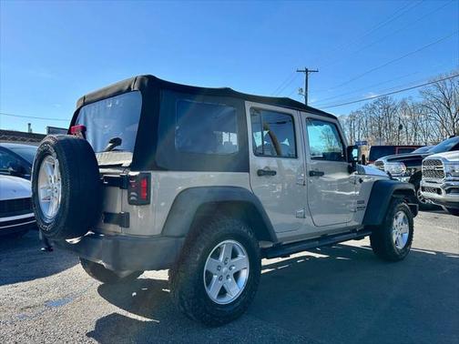 2016 Jeep Wrangler Unlimited Sport