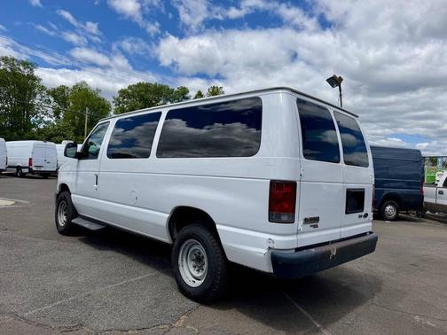 Oxford White 2012 Ford E350 Super Duty XL