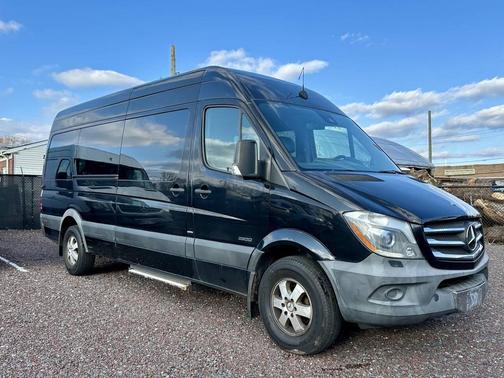 2014 Mercedes-Benz Sprinter 2500 High Roof