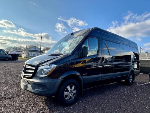 2014 Mercedes-Benz Sprinter 2500 High Roof