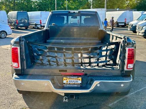 2018 RAM 3500 Laramie Crew Cab 4x4 8' Box