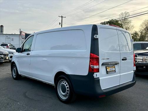 2020 Mercedes-Benz Metris Base
