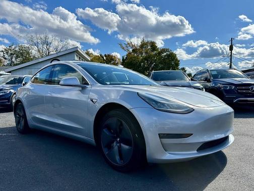 2018 Tesla Model 3 Performance