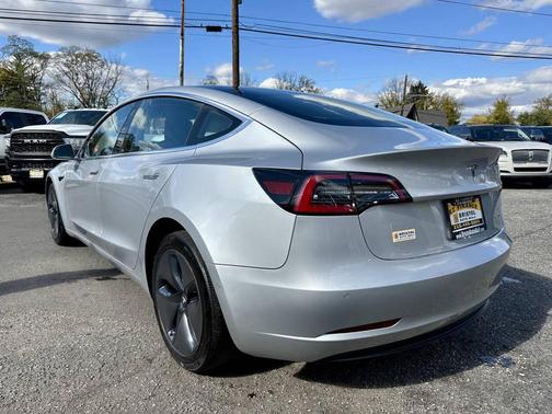 2018 Tesla Model 3 Performance