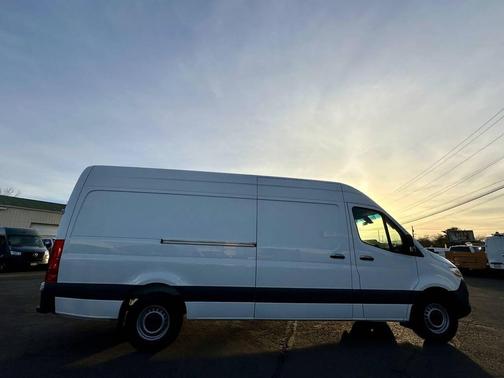 2022 Mercedes-Benz Sprinter 2500 High Roof