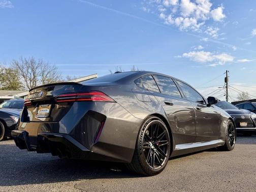 Dark Graphite Metallic 2026 BMW M5 Base