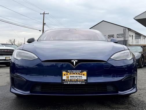 2022 Tesla Model S Base