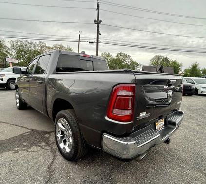 Granite Crystal Metallic Clearcoat 2019 RAM 1500 Big Horn