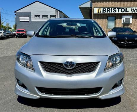 Classic Silver Metallic 2010 Toyota Corolla S
