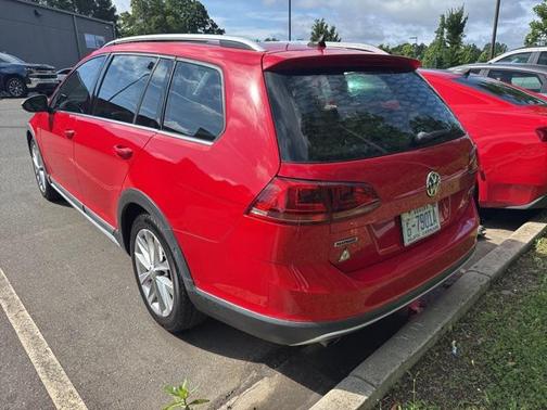 2017 Volkswagen Golf Alltrack TSI SE