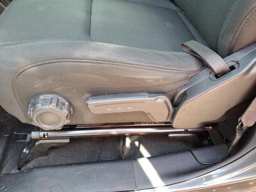 Granite Crystal Metallic Clearcoat 2021 Jeep Wrangler Willys