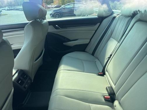 2021 Honda Accord Touring 2.0T
