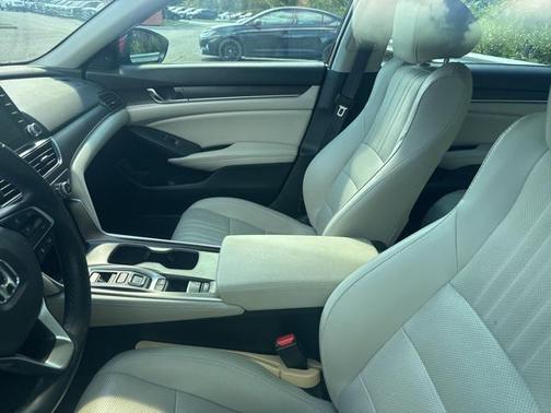 2021 Honda Accord Touring 2.0T