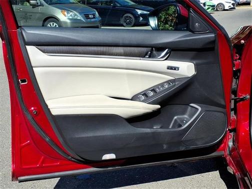 2021 Honda Accord Touring 2.0T