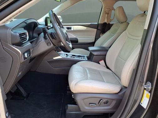 Magnetic Metallic 2020 Ford Explorer Platinum