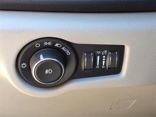 2018 Chrysler Pacifica Touring-L