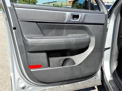 2025 Hyundai SANTA FE SE