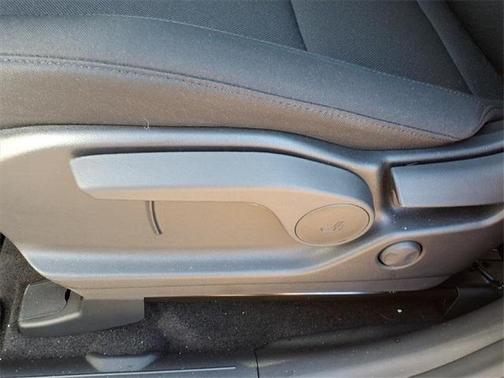 2025 Hyundai SANTA FE SE