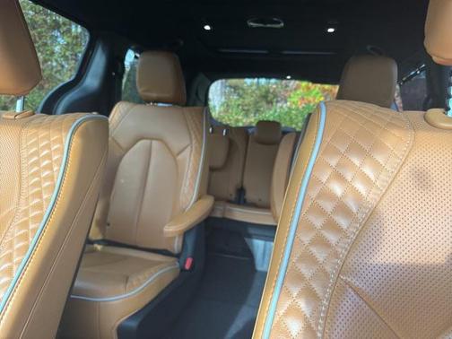 2021 Chrysler Pacifica L