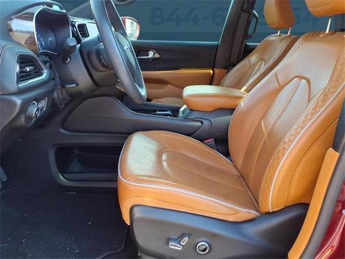 2021 Chrysler Pacifica L