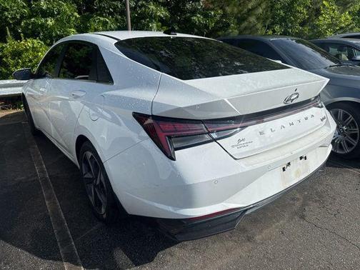 Ceramic White 2022 Hyundai ELANTRA HEV Limited