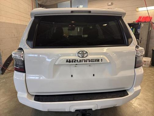 2020 Toyota 4Runner SR5