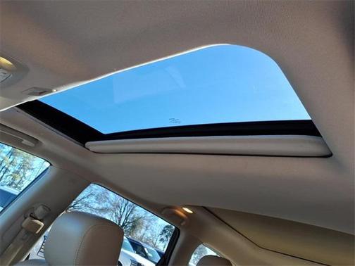 2014 Nissan Pathfinder Platinum