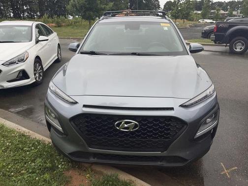 2021 Hyundai KONA SEL