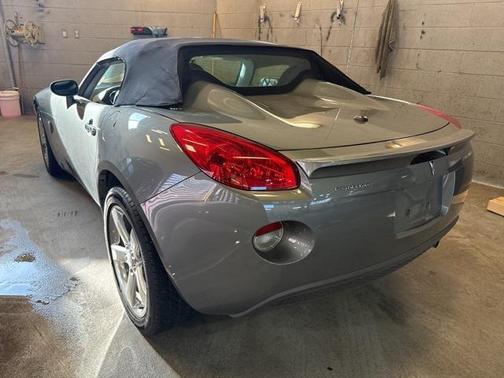 2007 Pontiac Solstice Base