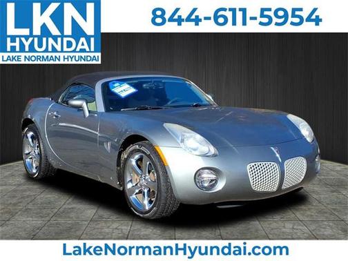 2007 Pontiac Solstice Base
