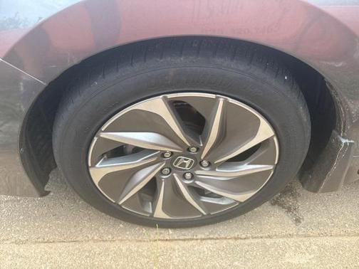 2019 Honda Insight Touring