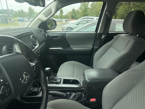2020 Toyota Tacoma SR5
