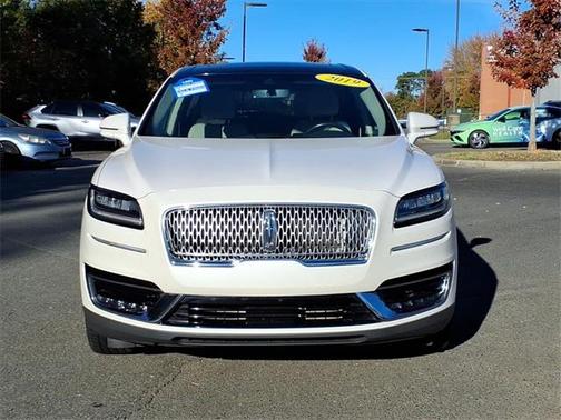 2019 Lincoln Nautilus Reserve