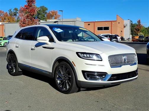 2019 Lincoln Nautilus Reserve