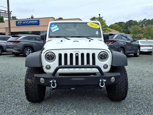 2016 Jeep Wrangler Sport