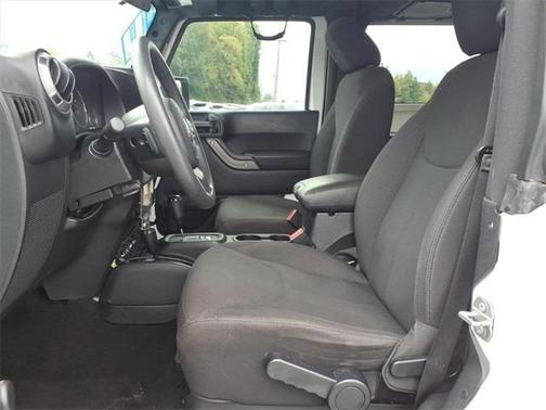2016 Jeep Wrangler Sport