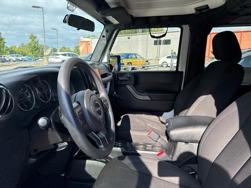 2016 Jeep Wrangler Sport