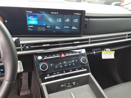 2025 Hyundai SANTA FE SEL 2.4
