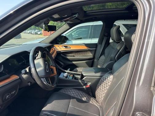 2022 Jeep Grand Cherokee Summit