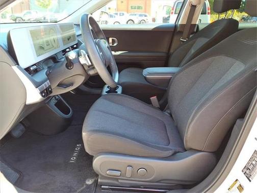 2022 Hyundai IONIQ 5 SE