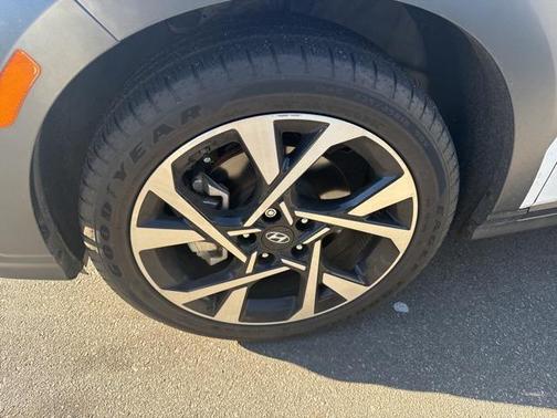 2023 Hyundai KONA Limited