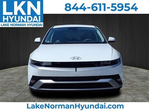 2025 Hyundai IONIQ 5 SE