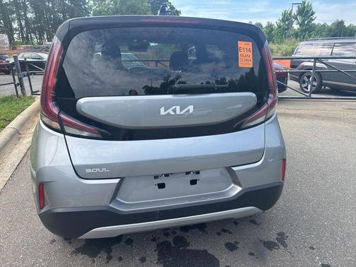 Steel Gray 2024 Kia Soul LX