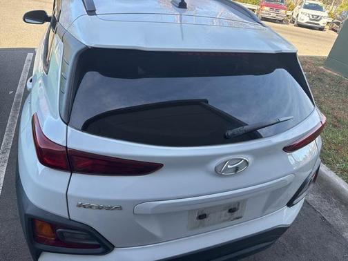 2021 Hyundai KONA SEL