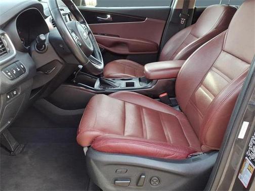 2017 Kia Sorento SX