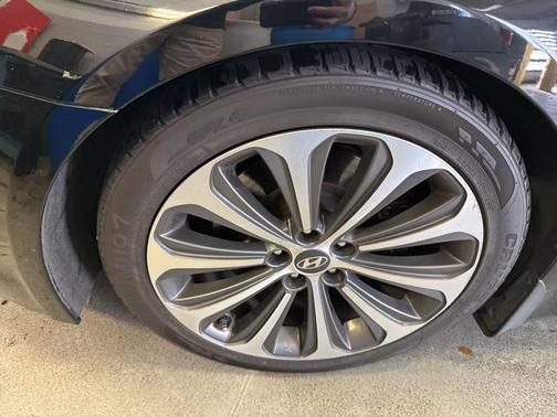 2013 Hyundai Genesis 5.0 R-Spec